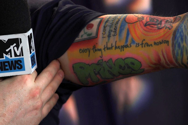 and i m supposed to be calm i tattooed the lyrics and i m supposed to be calm i tattooed the lyrics