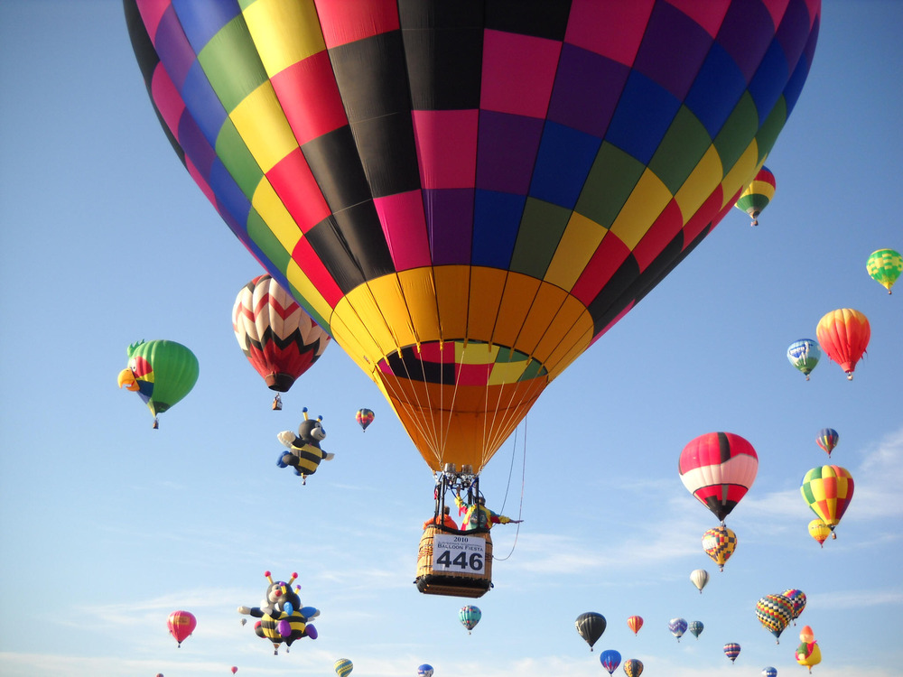 I'm A Hot Air Balloon That Could Go To Space – Happy