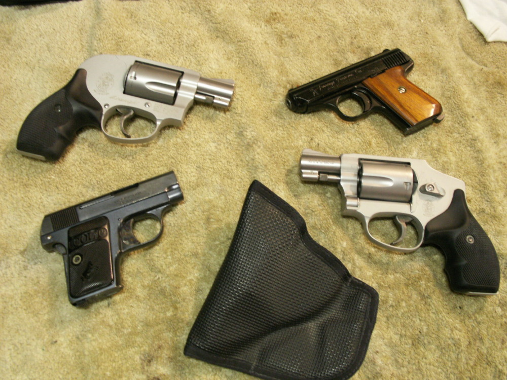 Deuce deuce pocket rocket on the stage in mansion.. Came In