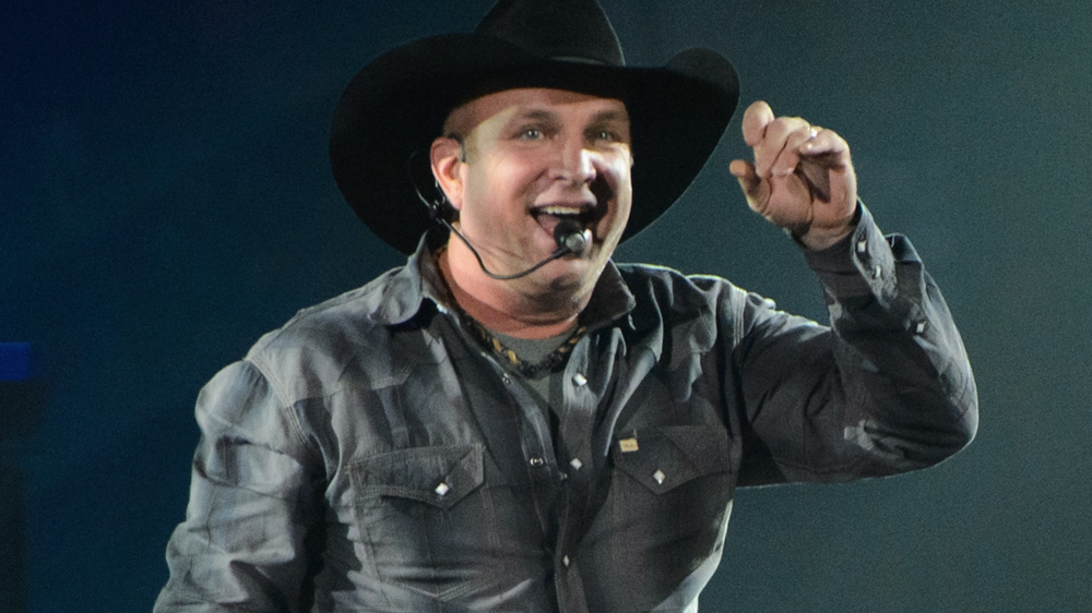 Song Line Up For Garth Brooks Tour Song Line Up For Garth Brooks Tour
