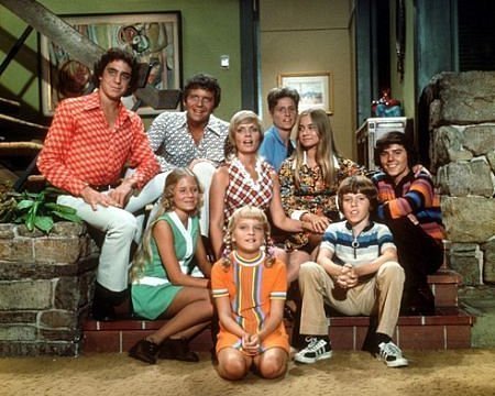 lyrics to brady bunch tv theme