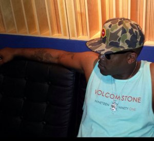 Genius profile picture for @TLz