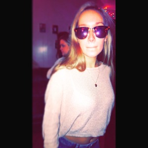 Genius profile picture for @moll