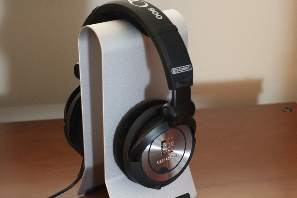 Headphones better than beats ? Genius