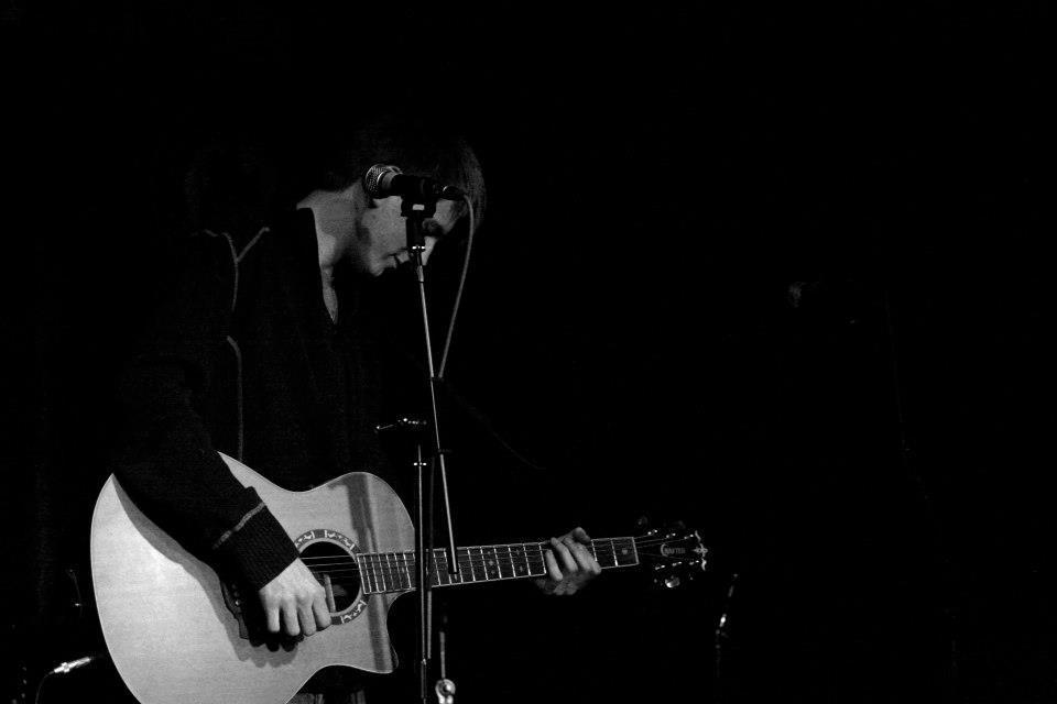 Она девочка оскар а я хулиган. Песня девочка оскар с басами. Panmix - devil eyes slowed reverb mp3 download. Песня девочка оскар calvados. Calvados девочка оскар.